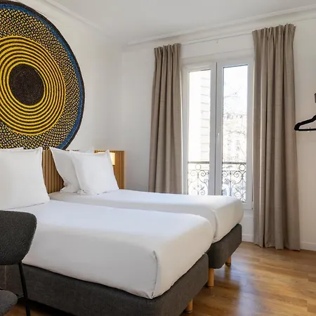 Korner Etoile Hotel 3*