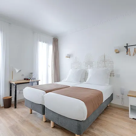 Korner Etoile Hotel 3*