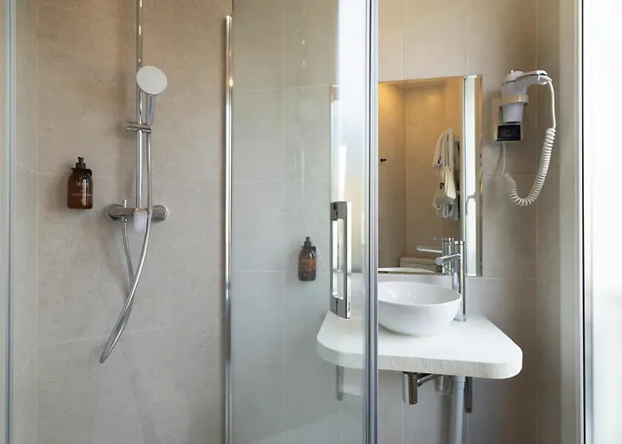 ホテル Korner Etoile パリ