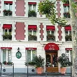 Korner Etoile Hotel 3*